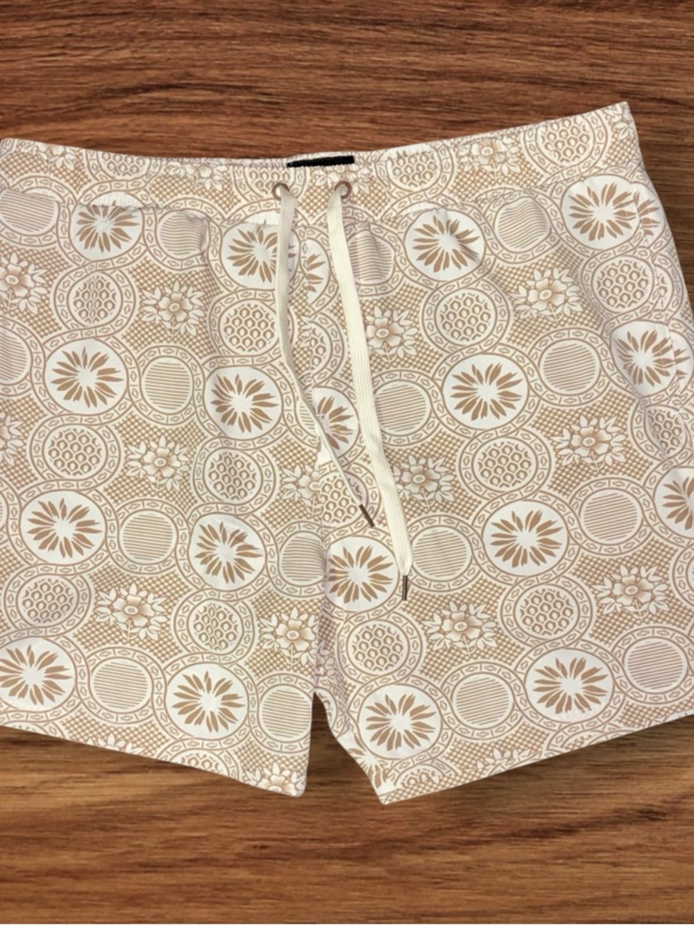 NWOT Malibu By Drill Clothing Co. Men’s Cream Patterned Drawstring Swim Trunks